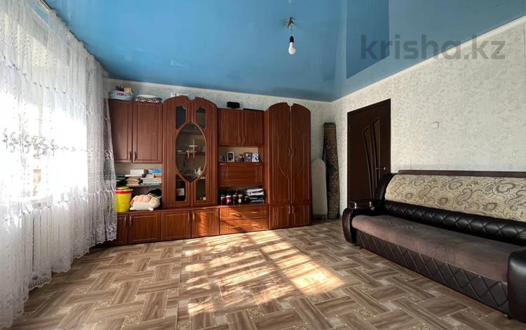 3-бөлмелі пәтер · 55.3 м² · 4/9 қабат, бульвар Независимости 19, бағасы: 9.8 млн ₸ в Темиртау — фото 2