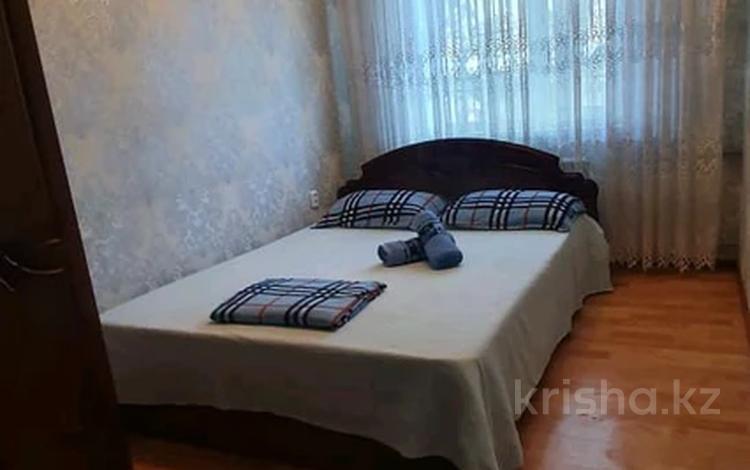 3-бөлмелі пәтер · 68 м² · 1 қабат, Момышулы 23 Б — Желтоқсан, бағасы: 13 000 ₸ в Шымкенте, Абайский р-н — фото 2