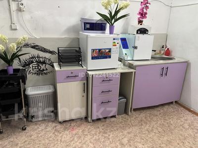 Салоны красоты · 52 м² за 200 000 ₸ в Семее
