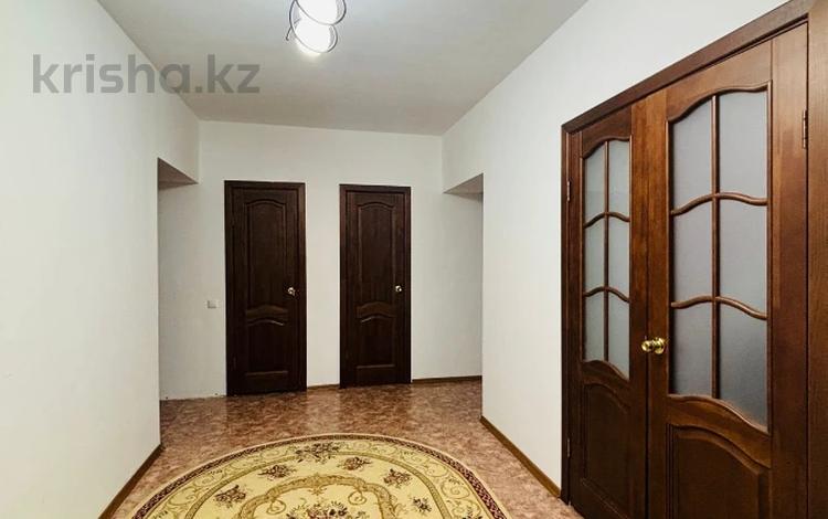 3-бөлмелі пәтер · 96 м² · 3/9 қабат, Нур Актобе, Улица зейноллы кабдолова, бағасы: 24.5 млн ₸ — фото 2