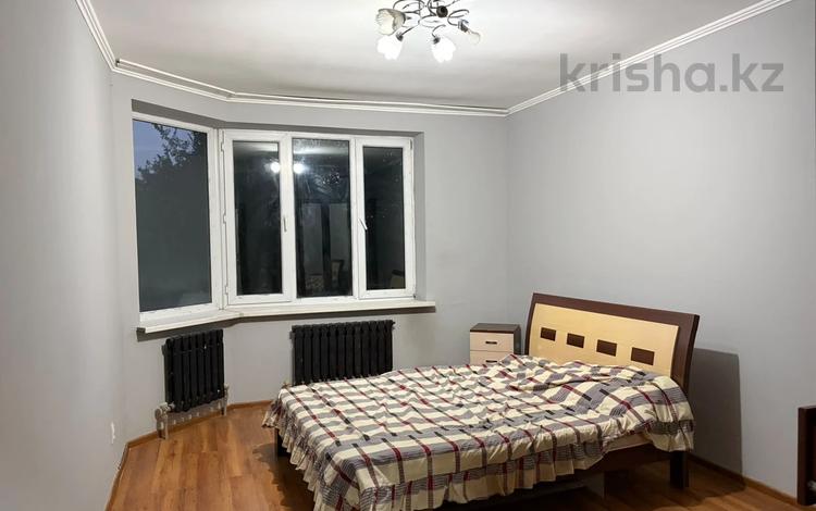 2-комнатная квартира · 58 м² · 3/12 этаж, мкр Жетысу-3 50 за 250 000 ₸ в Алматы, Ауэзовский р-н — фото 2