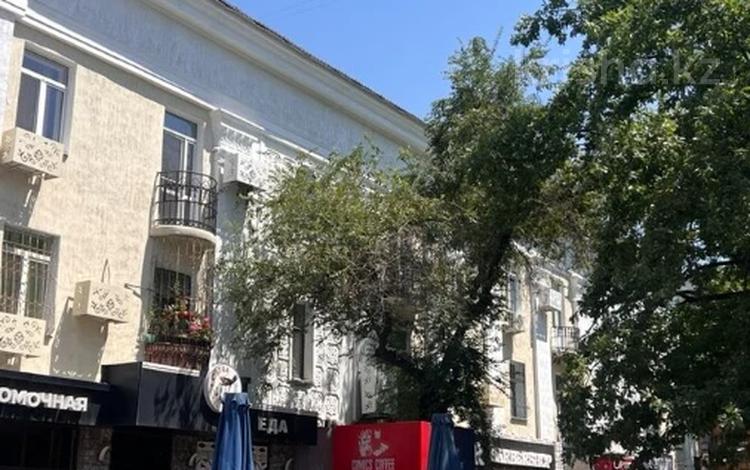 2-бөлмелі пәтер · 57 м² · 2/3 қабат, Толе би — Назарбаева (Фурманова), бағасы: 55 млн ₸ в Алматы, Алмалинский р-н — фото 6