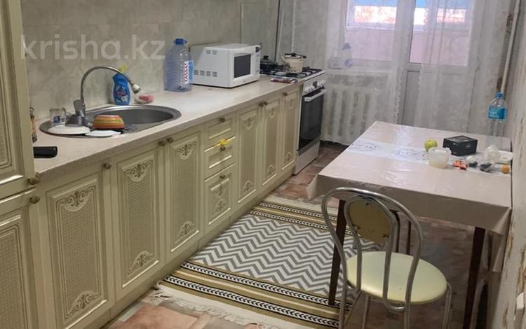 4-комнатная квартира · 76 м² · 1/5 этаж, Сырым Датова 15 за 22.2 млн ₸ в Атырау — фото 2