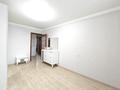 4-бөлмелі пәтер · 78.5 м² · 9/9 қабат, мкр Юго-Восток, Республики 4, бағасы: 26.5 млн ₸ в Караганде, Казыбек би р-н — фото 5