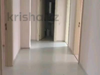 4-комнатная квартира · 95.1 м² · 9/9 этаж, Сауран 14 за 43 млн 〒 в Астане, Есильский р-н