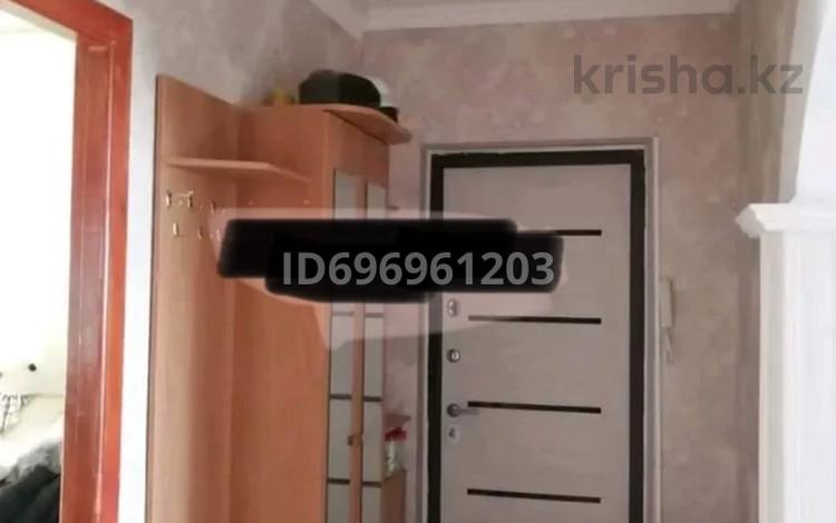 4-комнатная квартира · 82 м² · 5/5 этаж, ПроспектСатпаев 102а за 25 млн ₸ — фото 20
