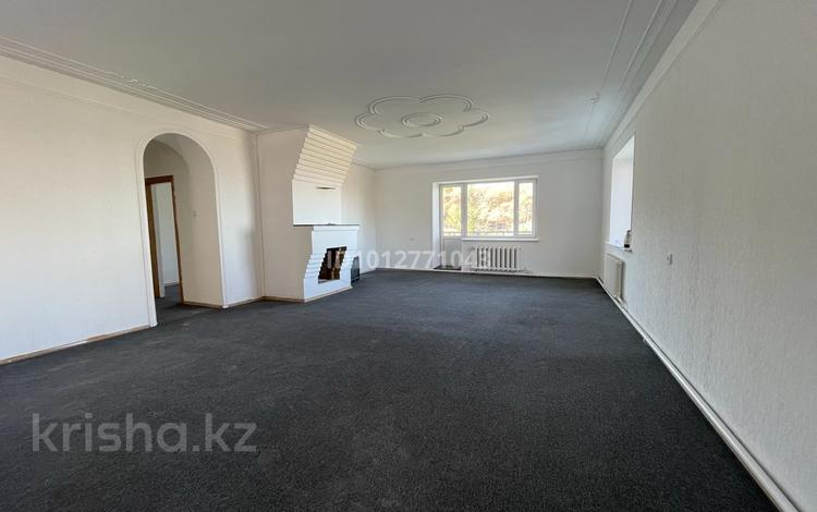 Жеке үй · 6 бөлме · 400 м² · 15 жүзд., Алмалыкская, бағасы: 260 млн ₸ в Алматы, Медеуский р-н — фото 2