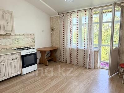 1-комнатная квартира · 50 м² · 4/4 этаж, айталиеаа — жамбыла за 15 млн ₸ в Уральске