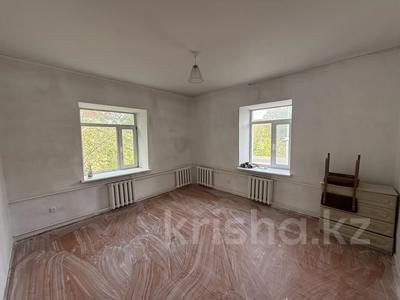 2-бөлмелі пәтер · 60 м² · 2/2 қабат, Жаңа қала ш/а., Абая 41 — Гоголя, бағасы: 18.5 млн ₸ в Караганде, Казыбек би р-н