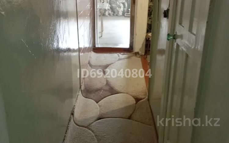 3-комнатная квартира · 66 м² · 1/1 этаж, Октябрьская 1б за 160 000 〒 в Конаеве — фото 9