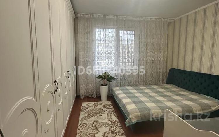 2-комнатная квартира, 68 м², 8/9 этаж, мкр Аккент 34