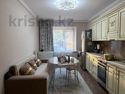 2-комнатная квартира · 85.3 м² · 1/9 этаж, Шахтёров 23 за 34 млн ₸ в Караганде, Казыбек би р-н
