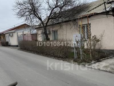 Отдельный дом · 3 комнаты · 100 м² · 6 сот., Касымбекова — Койгельды , кафе Санабар за 27 млн 〒 в Таразе