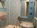 2-бөлмелі пәтер · 44 м² · 4/5 қабат, КАЗИИТУ 60, бағасы: 14.5 млн ₸ в Уральске, мкр Школьник — фото 2