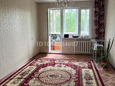 2-бөлмелі пәтер · 44 м² · 4/5 қабат, КАЗИИТУ 60, бағасы: 14.5 млн ₸ в Уральске, мкр Школьник