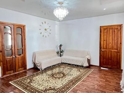 Жеке үй · 5 бөлме · 123 м² · 8 жүзд., Домалақ ана 100, бағасы: 36 млн ₸ в Таразе