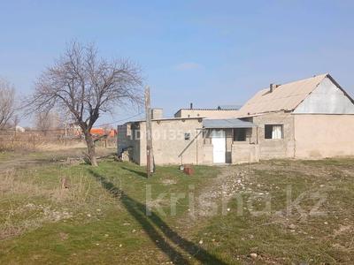 Жеке үй · 3 бөлме · 100 м² · 17 жүзд., Речная 17, бағасы: 10 млн ₸ в Таразе