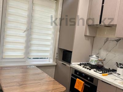 3-бөлмелі пәтер · 63 м² · 2/4 қабат, Валиханова 9 — Маметова, бағасы: ~ 45 млн ₸ в Алматы, Медеуский р-н