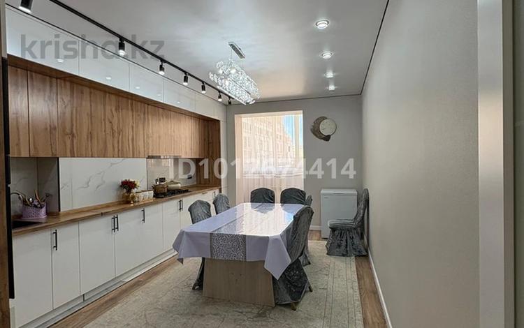 3-бөлмелі пәтер · 125 м² · 1/5 қабат, 16-й мкр , 16-ш/а. 82, бағасы: 48 млн ₸ в Актау — фото 2