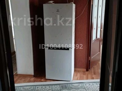 Пәтерлер в Западно-Казахстанской обл.: 4-бөлмелі пәтер · 80 м² · 4/5 қабат, мкр. Зачаганск пгт, Темиртауская 21, бағасы: 200 000 〒 4-бөлмелі пәтер · 80 м² · 4/5 қабат, мкр. Зачаганск пгт, Темиртауская 21, бағасы: 200 000 〒 в Уральске