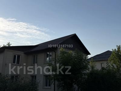 Отдельный дом · 6 комнат · 130 м² · 14 сот., мкр Коккайнар 2 за 90 млн ₸ в Алматы, Алатауский р-н