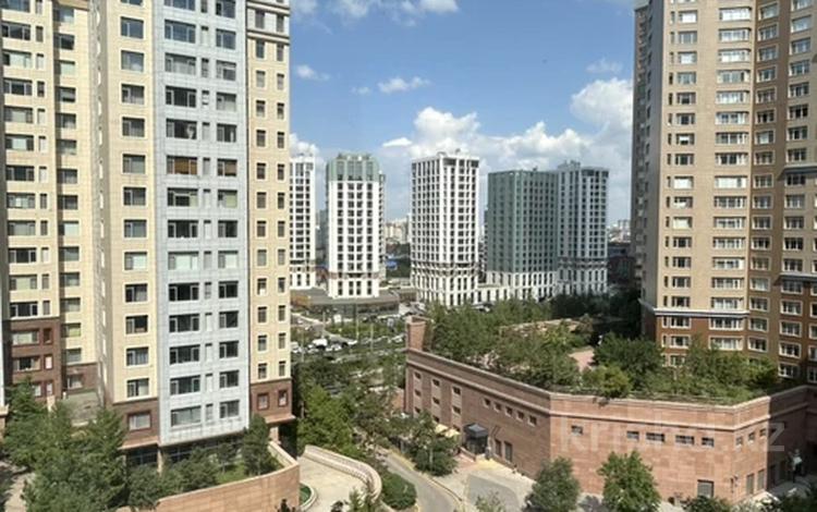 4-комнатная квартира · 174 м² · 8/20 этаж, Ахмет Байтурсынулы 1, 3, 5, 9 — проспект Кошкарбаева. Мичеть Хазирет Султан. за 130 млн ₸ в Астане, Сарайшык р-н — фото 2
