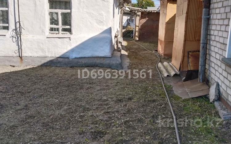 Жеке үй · 2 бөлме · 44.2 м² · 3.23 жүзд., 1 мая 221 — Рынок Рахмет, 1 мая- Толстого, бағасы: 14 млн ₸ в Павлодаре — фото 20