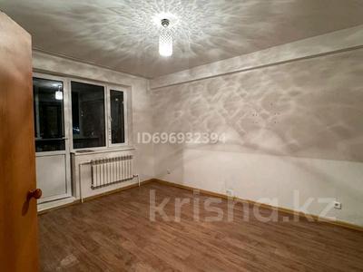 2-бөлмелі пәтер, 65.9 м², 5/5 қабат, мкр. Зачаганск пгт, Камбар батыр 6/1 — Алтындар, СОШ #10, бағасы: 18.5 млн 〒 в Уральске, мкр. Зачаганск пгт