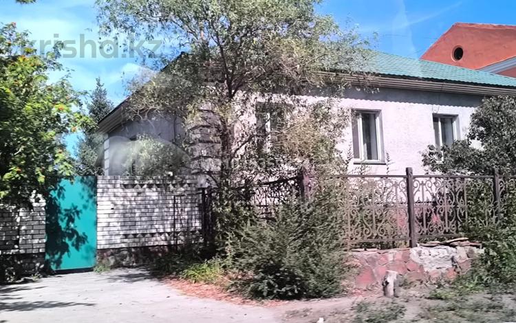 Отдельный дом · 8 комнат · 200 м² · 7 сот., Шмидта 20 — Медакадемия за 900 000 ₸ в Семее — фото 2