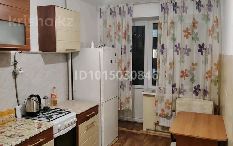 1-комнатная квартира · 11 м² · 7/9 этаж, мкр Нурсая, Нурсая 14 14 за 10 000 ₸ в Атырау — фото 2