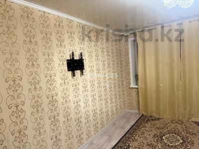 2-комнатная квартира · 54 м² · 1/10 этаж, Камзина 354 за 150 000 〒 в Павлодаре
