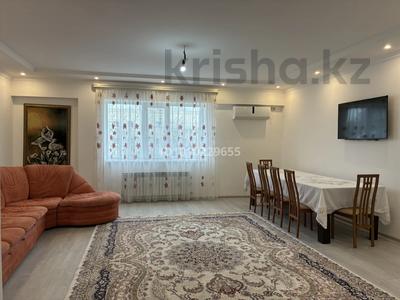 3-комнатная квартира · 120 м² · 2/6 этаж, Проезд 1 19 — Family клиника за 320 000 〒 в Атырау, мкр Жилгородок