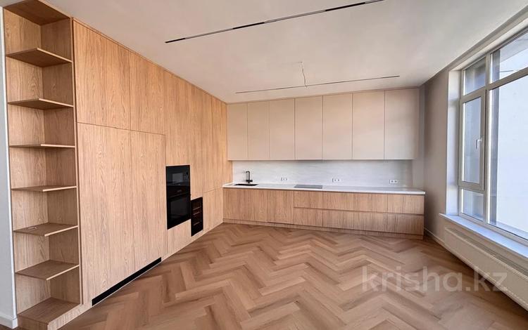 4-бөлмелі пәтер · 120 м² · 14 қабат, Туран 39/3, бағасы: 2.5 млн ₸ в Астане, Нура р-н — фото 2