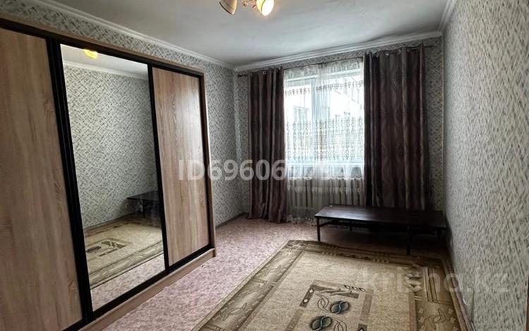 2-комнатная квартира, 64 м², 4/5 этаж помесячно, мкр Саялы 38 — Авто Цон