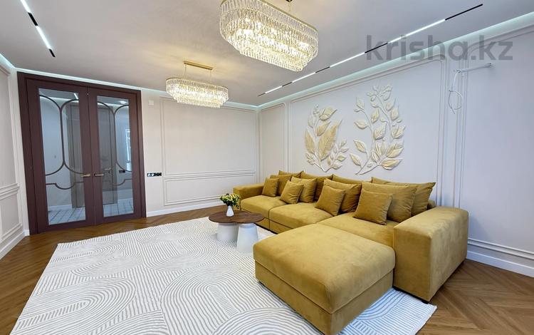 4-комнатная квартира · 141 м² · 8/9 этаж, Е-899 1/1 за 155.9 млн ₸ в Астане, Есильский р-н — фото 2