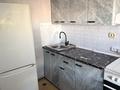 2-комнатная квартира · 44 м² · 2/5 этаж, Пришахтинск, 21й микрорайон 6 за 110 000 ₸ в Караганде, Алихана Бокейханова р-н — фото 7