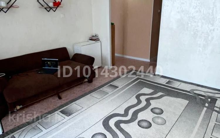 2-комнатная квартира · 50 м² · 3/4 этаж, телецентр 8 — Пр. Жамбыла и ул. Сатпаева за 14 млн ₸ в Таразе — фото 2