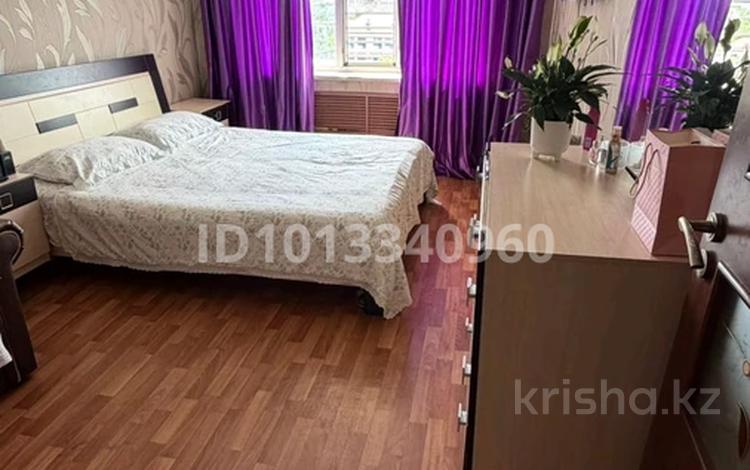 3-бөлмелі пәтер · 65 м² · 4/5 қабат, 16-шағынаудан 39, бағасы: 28 млн ₸ в Шымкенте, Аль-Фарабийский р-н — фото 2