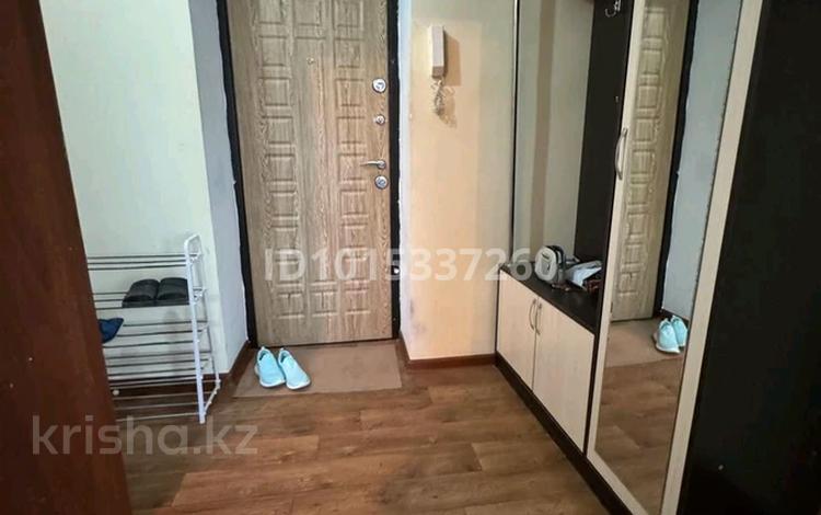 1-бөлмелі пәтер · 33 м² · 2/5 қабат, Жунисова 105, бағасы: 12 млн ₸ в Уральске — фото 2