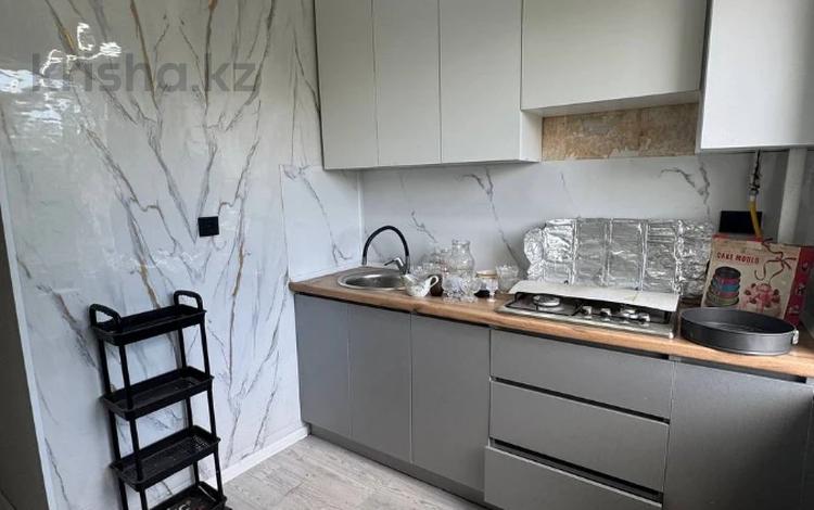 3-комнатная квартира · 42.4 м² · 3/5 этаж, Айтеке Би за 10 млн ₸ в Актобе — фото 8