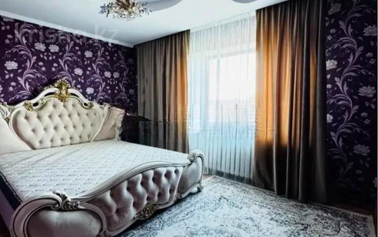 4-комнатная квартира · 80 м² · 5/5 этаж, Толебаева за 250 000 ₸ в Талдыкоргане — фото 3