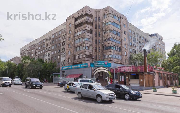 4-комнатная квартира, 90 м², 4/8 этаж, Абая 200 за 49 млн 〒 в Алматы, Бостандыкский р-н — фото 2
