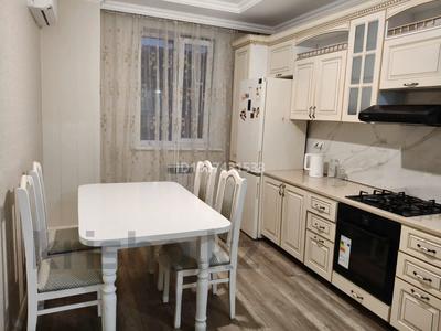 2-бөлмелі пәтер · 80.2 м² · 8/9 қабат, Валиханова 13-Б, бағасы: 41.5 млн ₸ в Атырау