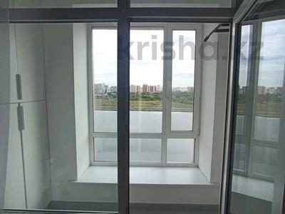 3-бөлмелі пәтер · 90 м² · 8/12 қабат, Чингиз Айтматова 77/10, бағасы: 69 млн ₸ в Астане, Сарыарка р-н