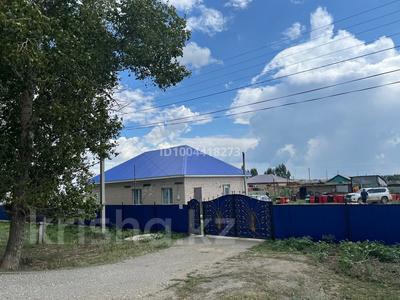 Отдельный дом · 3 комнаты · 120 м² · 27 сот., Центральная 3"а" (8) — Магазина «Арубек» за 18 млн ₸ в Актобе, Жилой массив Беккул Баба