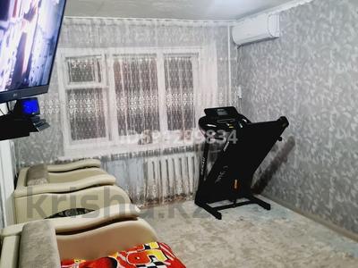 2-комнатная квартира, 44 м², Лихарева 1 — 30 школа за 16.5 млн 〒 в Усть-Каменогорске, Ульбинский