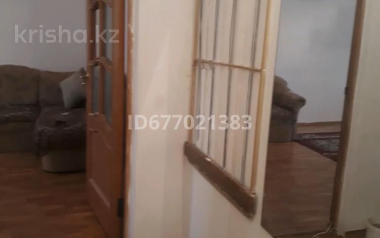 2-комнатная квартира · 45 м² · 1/5 этаж, 3а 8а за 15.5 млн ₸ в Атырау, мкр Привокзальный-3А — фото 2