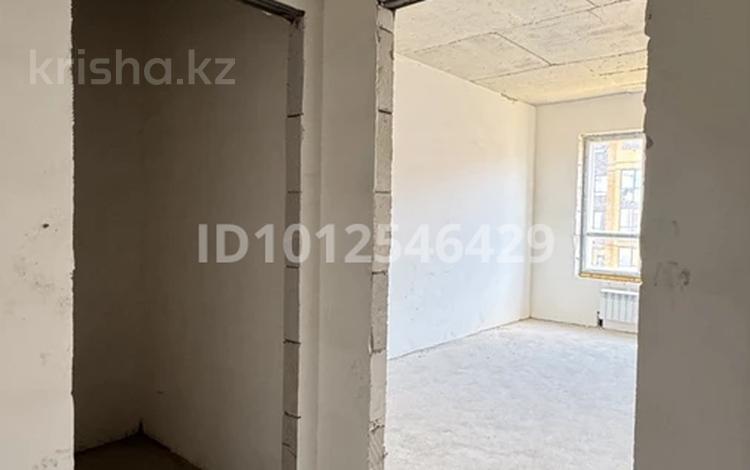 1-бөлмелі пәтер · 41.5 м² · 8/9 қабат, Нажимеденова 29, бағасы: ~ 18.4 млн ₸ в Астане, Алматы р-н — фото 2