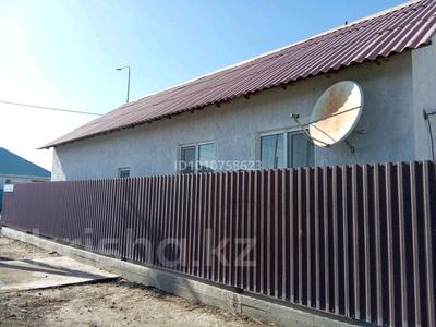 Часть дома · 3 комнаты · 100 м² · 10 сот., мкр Балауса, 6 2 — Угловая за 22 млн ₸ в Атырау