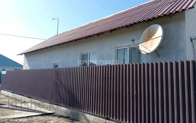 Часть дома · 3 комнаты · 100 м² · 10 сот., мкр Балауса, 6 2 — Угловая за 22 млн ₸ в Атырау — фото 2